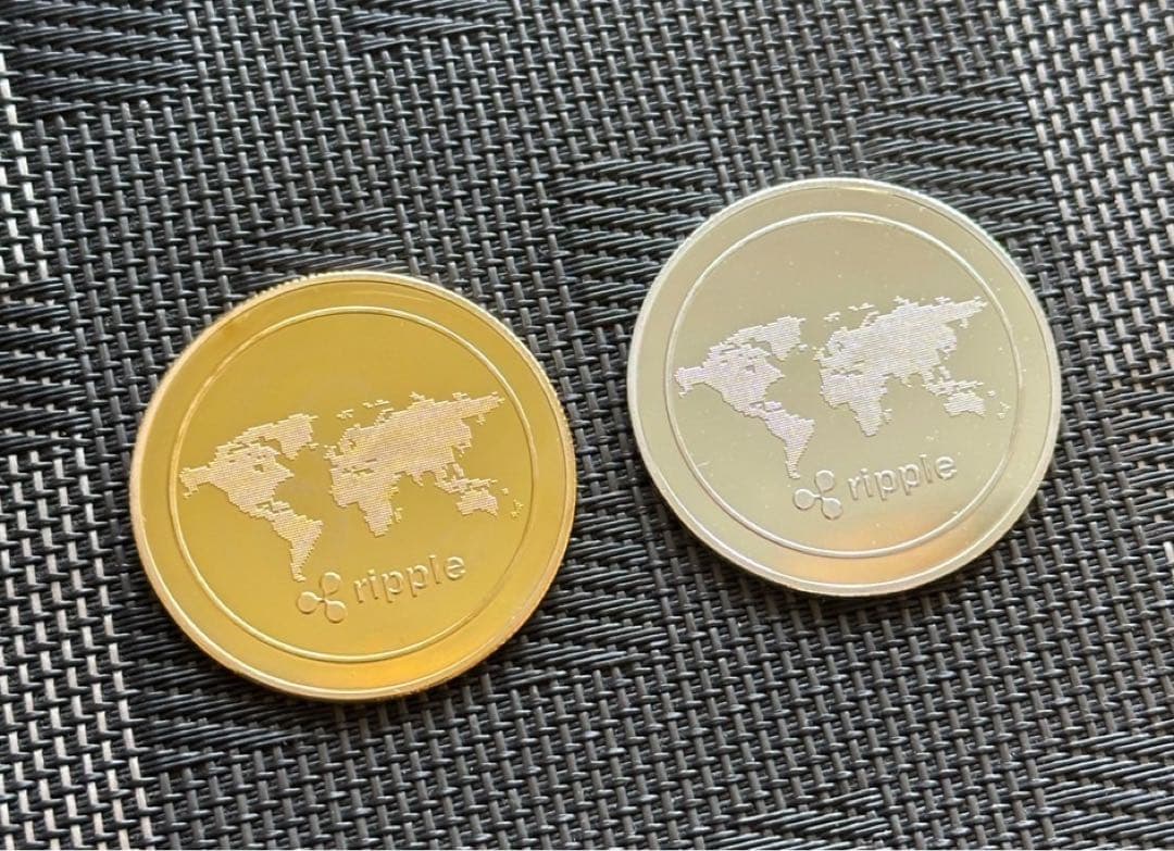 XRP リップル 仮想通貨　メダル　　シルバー　ゴールデン　セット
