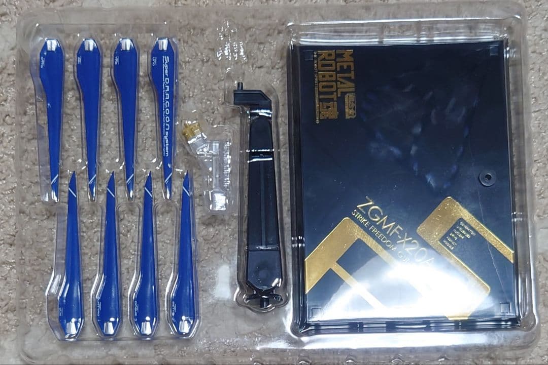 メタルロボット魂旧ストライクフリーダム＆インフィニットジャスティスガンダム