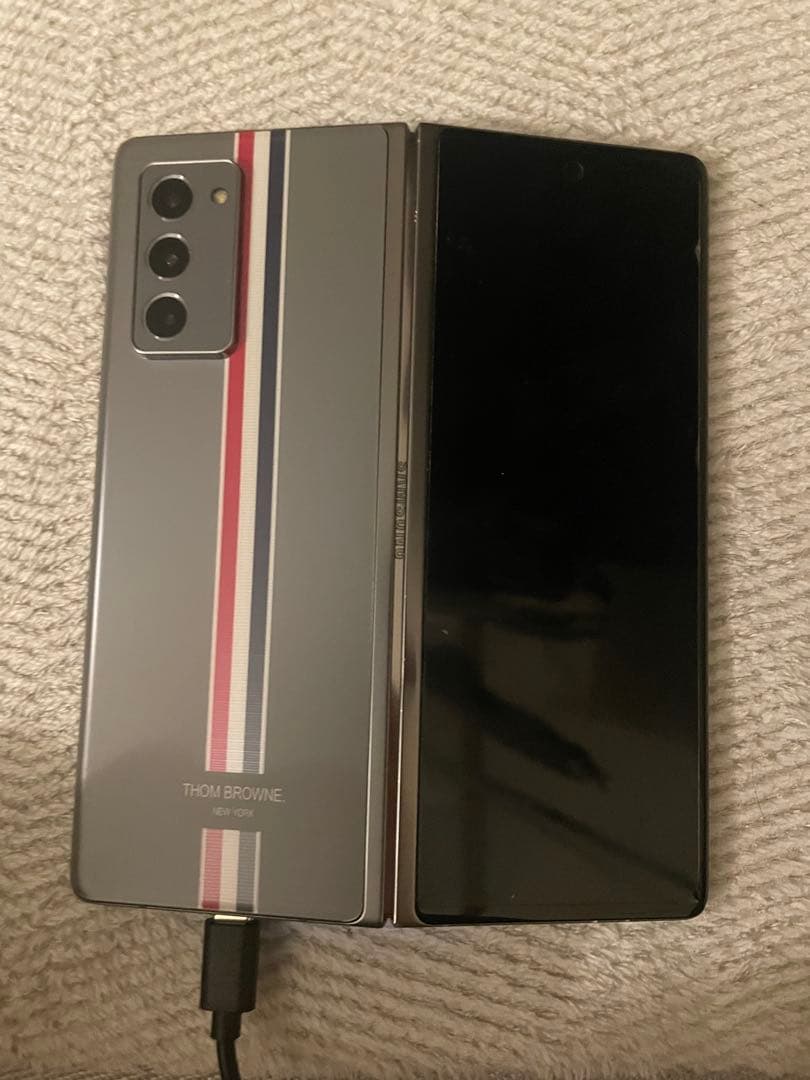 スマートフォン本体 THOM BROWNE galaxy Z Fold2 5G