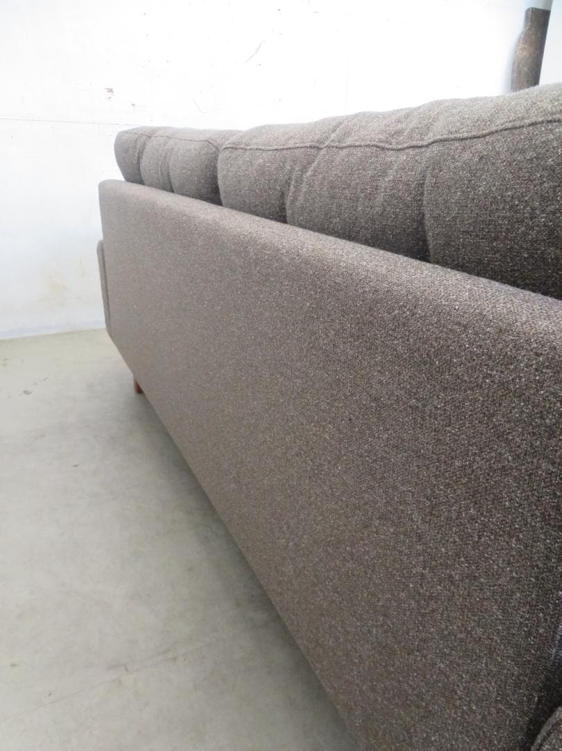 展示品■ACMEアクメファニチャー■ウィンダン■3人掛けソファ■35万■フェザー