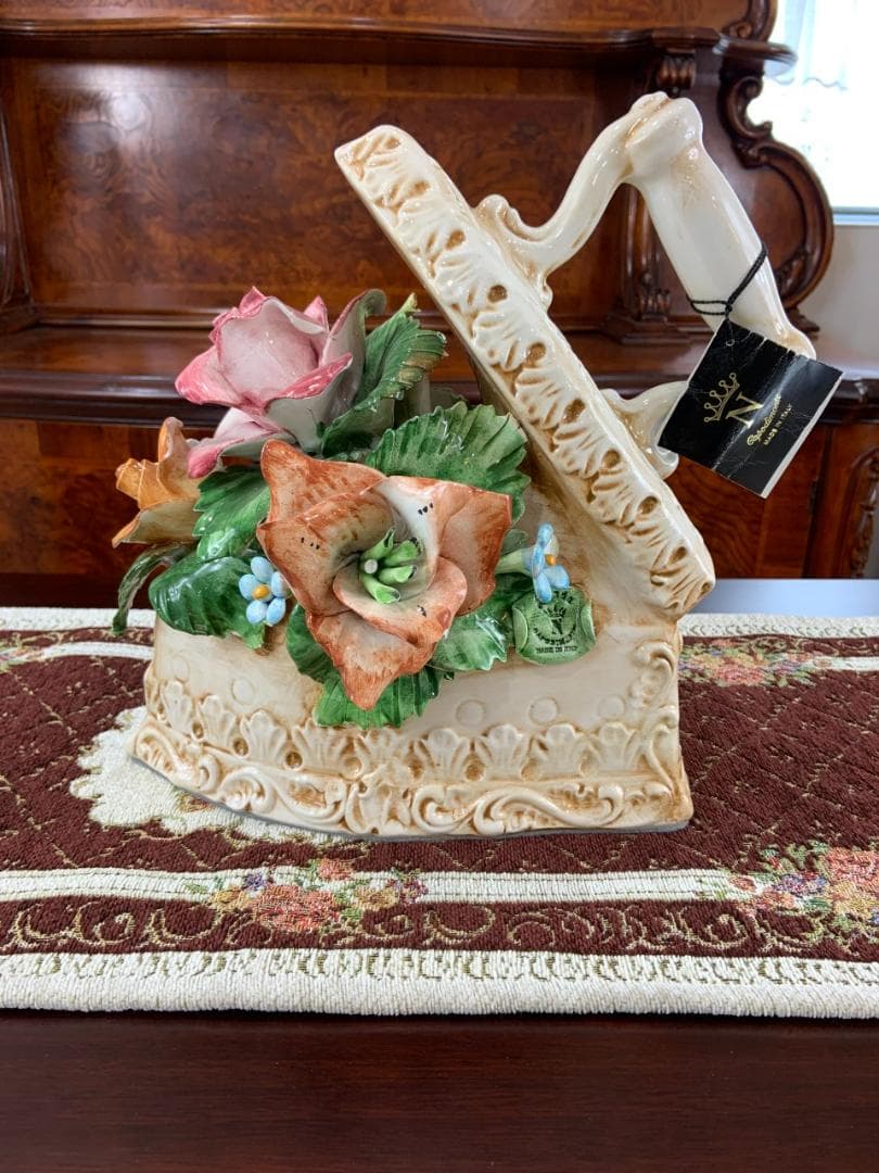 陶器 置物 アイロン バラ 花束 ブーケ イタリア製 陶花 SONDA