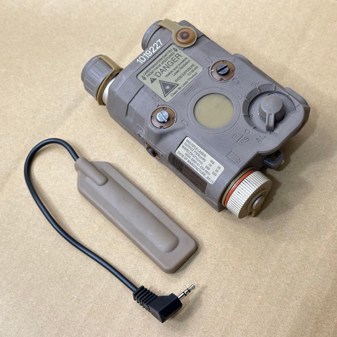 【突然出品終了の場合あり】FMA PEQ-15 FDE ライトモジュール