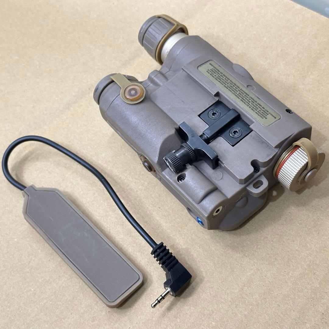 【突然出品終了の場合あり】FMA PEQ-15 FDE ライトモジュール