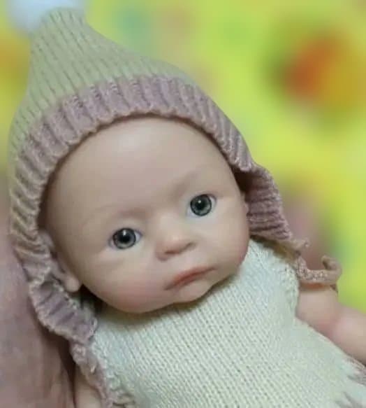 リボーンドール フルシリコン クリクリお目々が可愛い女の子＆ねんねの女の子