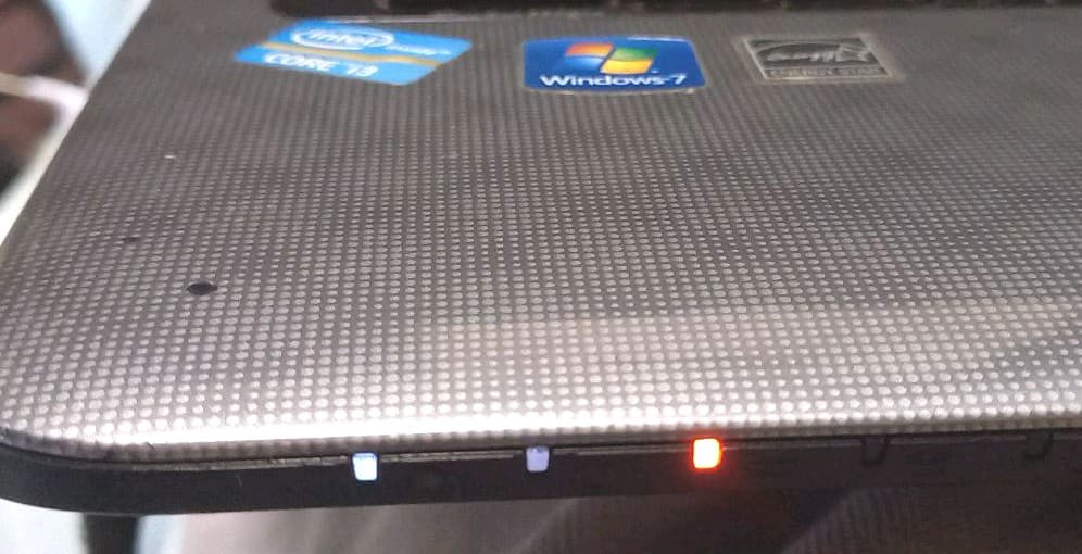 東芝satellite L775-S7111(米国版)