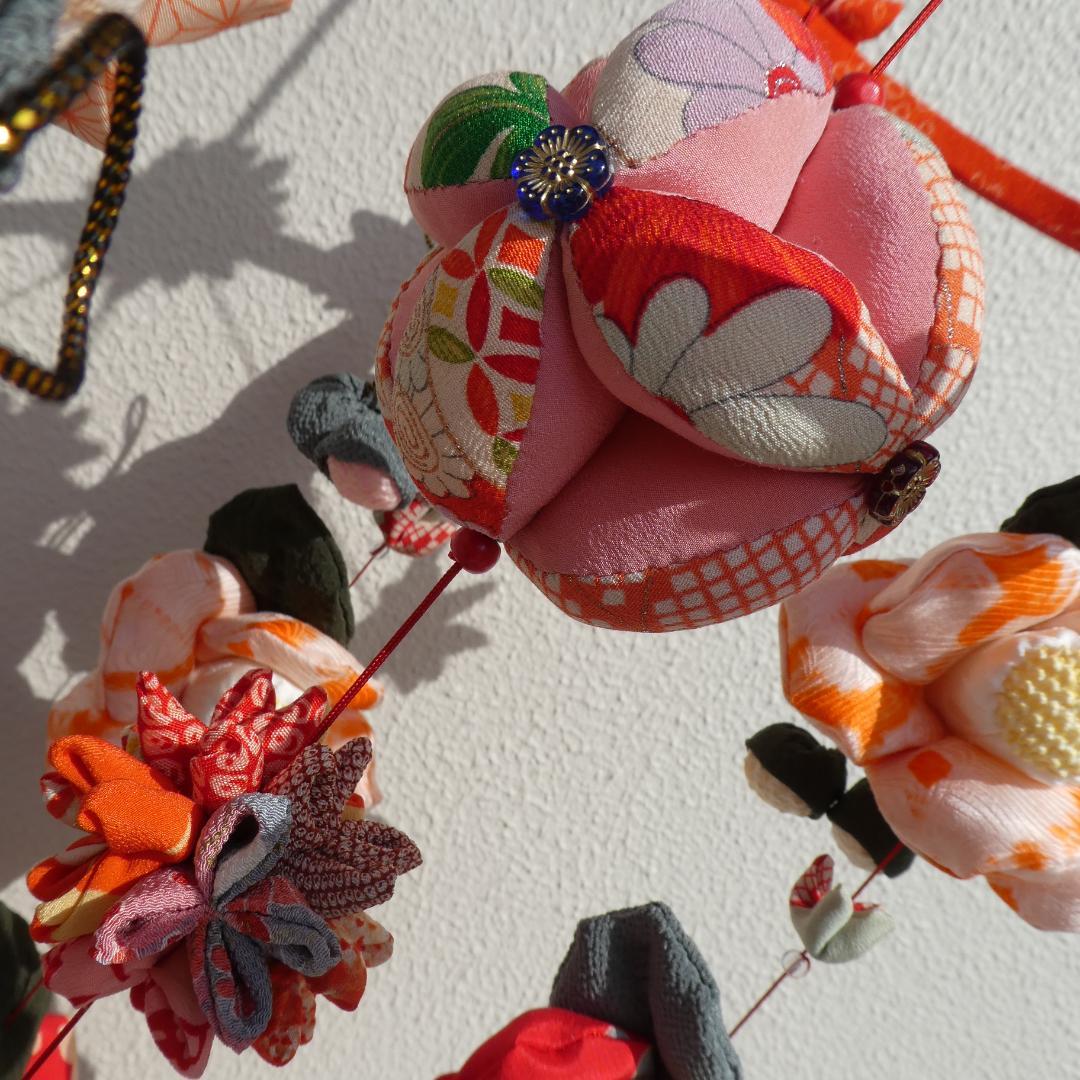 古布　正絹　吊るし雛　錦紗縮緬　疋田模様　麻の葉　くくり花　さげもん　鬼しぼ