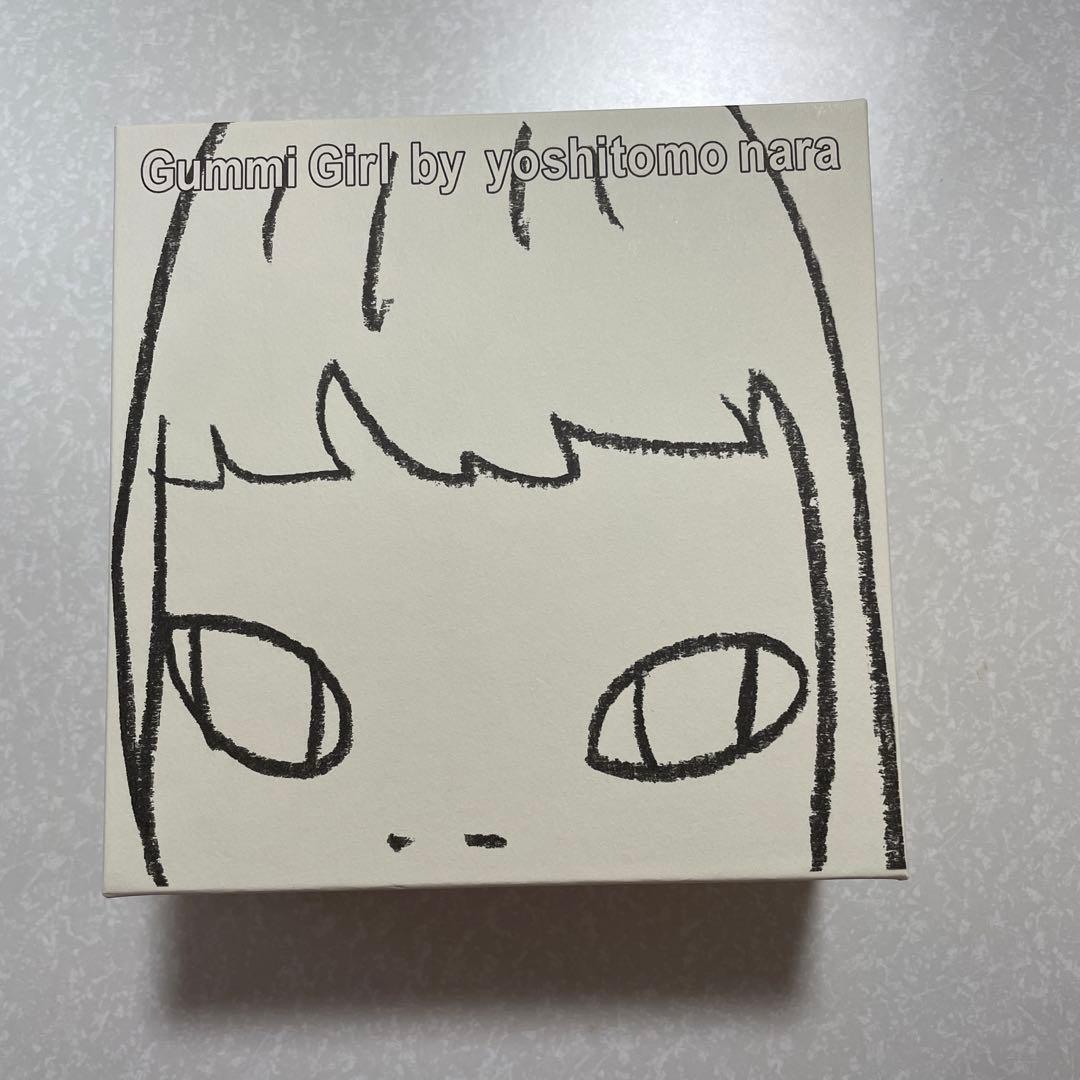 奈良美智　グミガール　オランジェリー　Gummi Girl ケース オレンジ