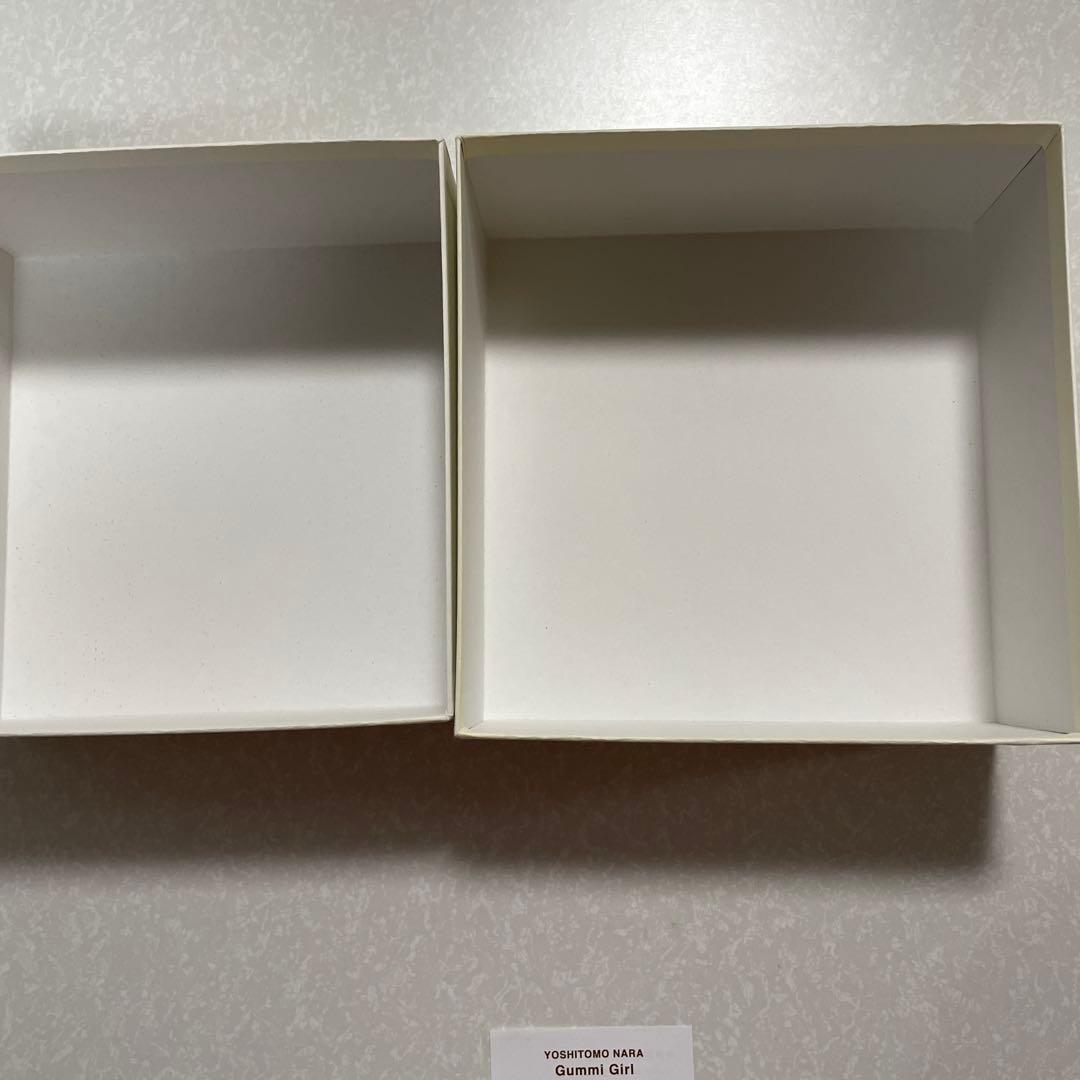 奈良美智　グミガール　オランジェリー　Gummi Girl ケース オレンジ