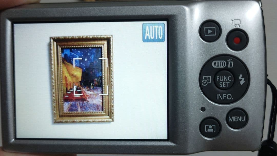 CANON IXY 200 コンパクトデジタルカメラ シルバー メモリーカード付