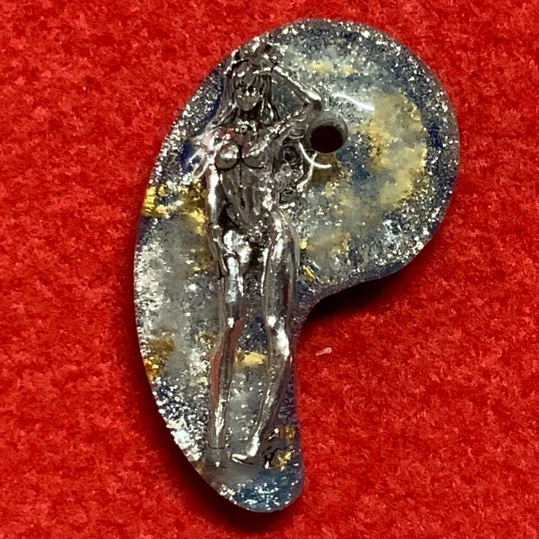 2344⬛️魅惑せし者/美しき女夢魔リリス/ウォーリアバニーver⬛️波動コア