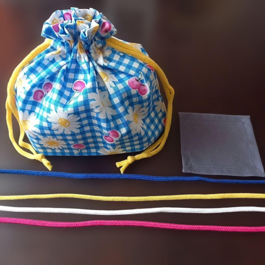 Nina♡様オーダーページ　巾着、ランチマット(ナフキン)、手提げ鞄