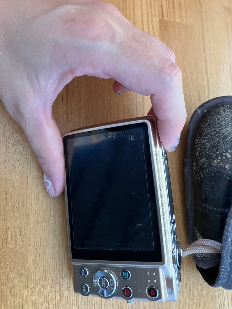 カシオ　デジカメ