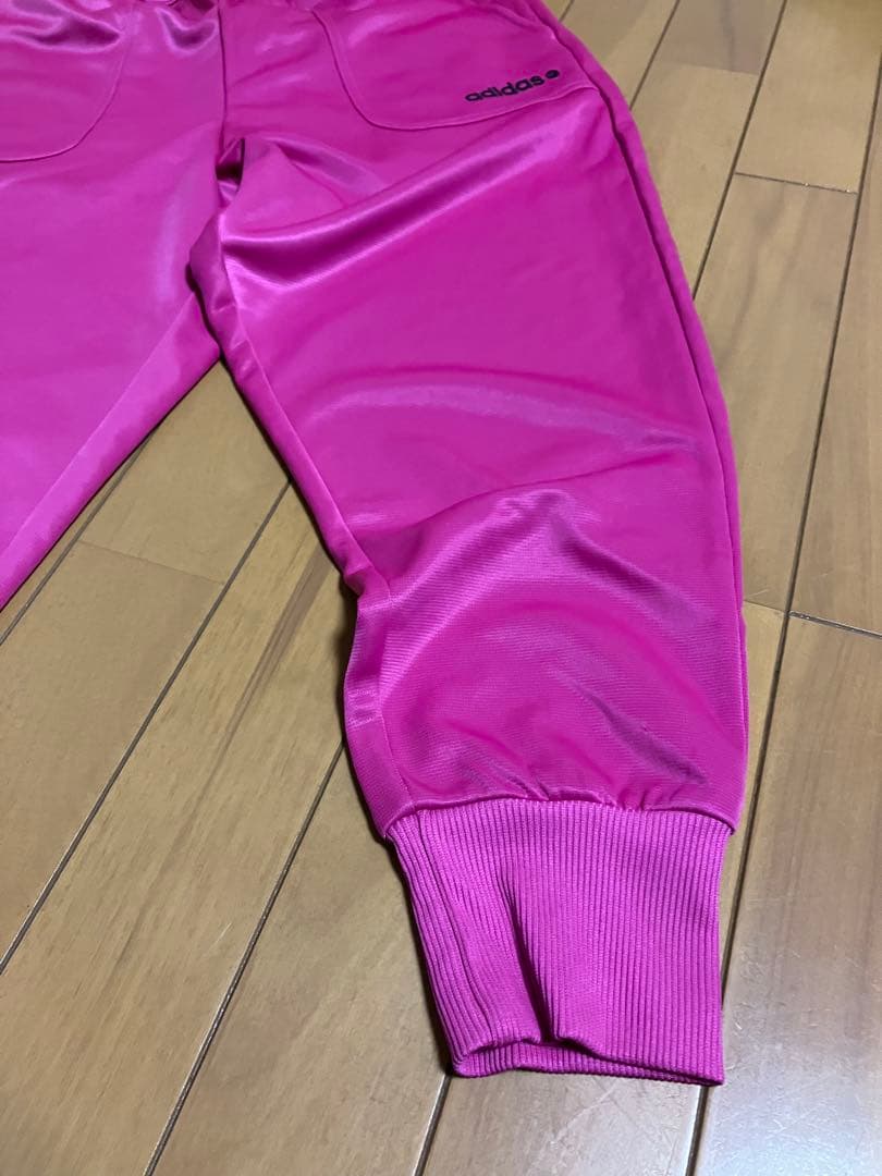 ももクロ　日テレポシュレ　adidasコラボジャージピンク　ストラップ付き　xs