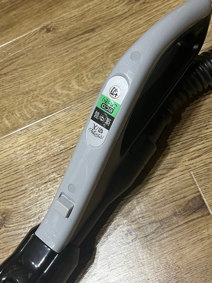 2段ブーストサイクロン　 日立サイクロン式クリーナー CV-JS300