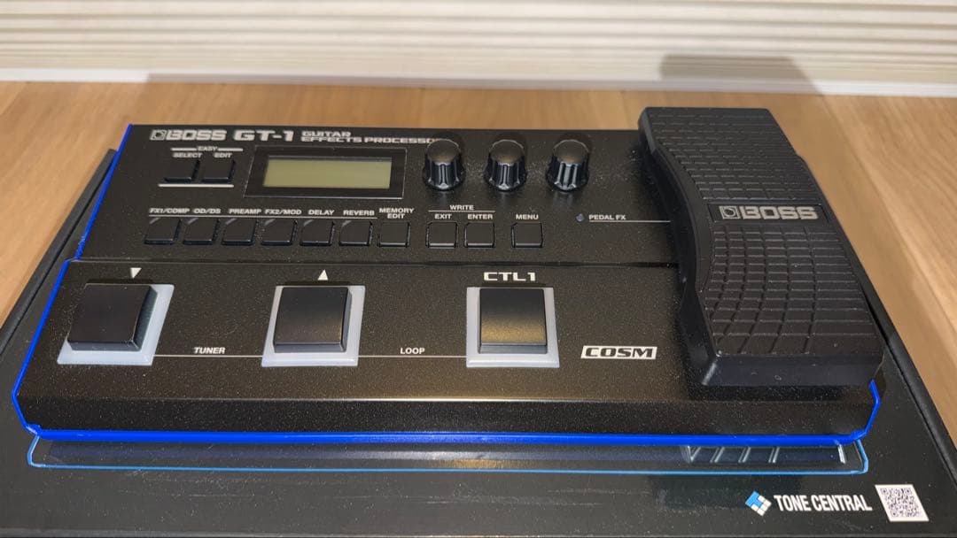 美品 BOSS GT-1 最新FW 箱完備 低使用