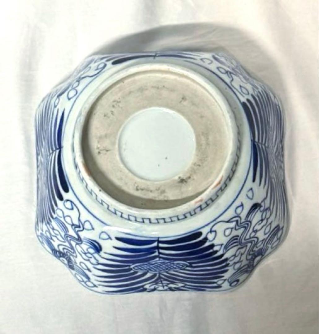 骨董皿　明治時代の染付角鉢　器　角鉢　隅切り　藍皿　デザイン皿