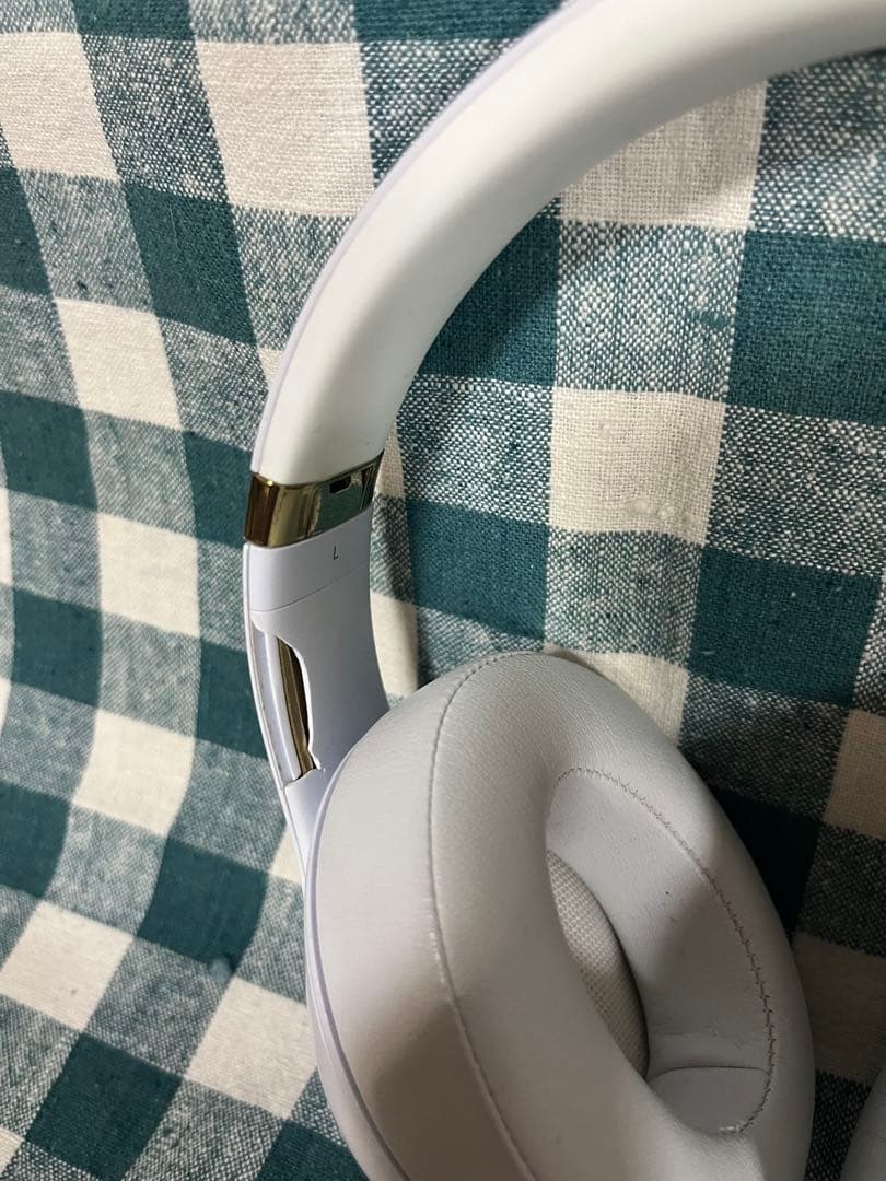ヘッドホン Beats studio3 Wireless white