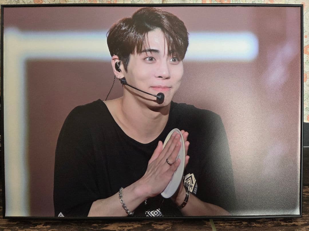 SHINee ジョンヒョン ペンカフェ 額縁 フォトフレーム