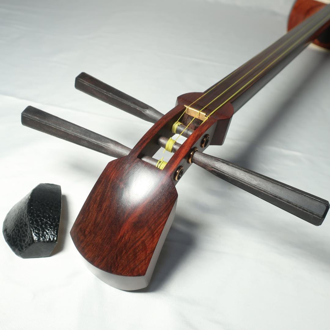 三味線 中棹 ハードケース 鼈甲撥 付属 地唄 和楽器 E26