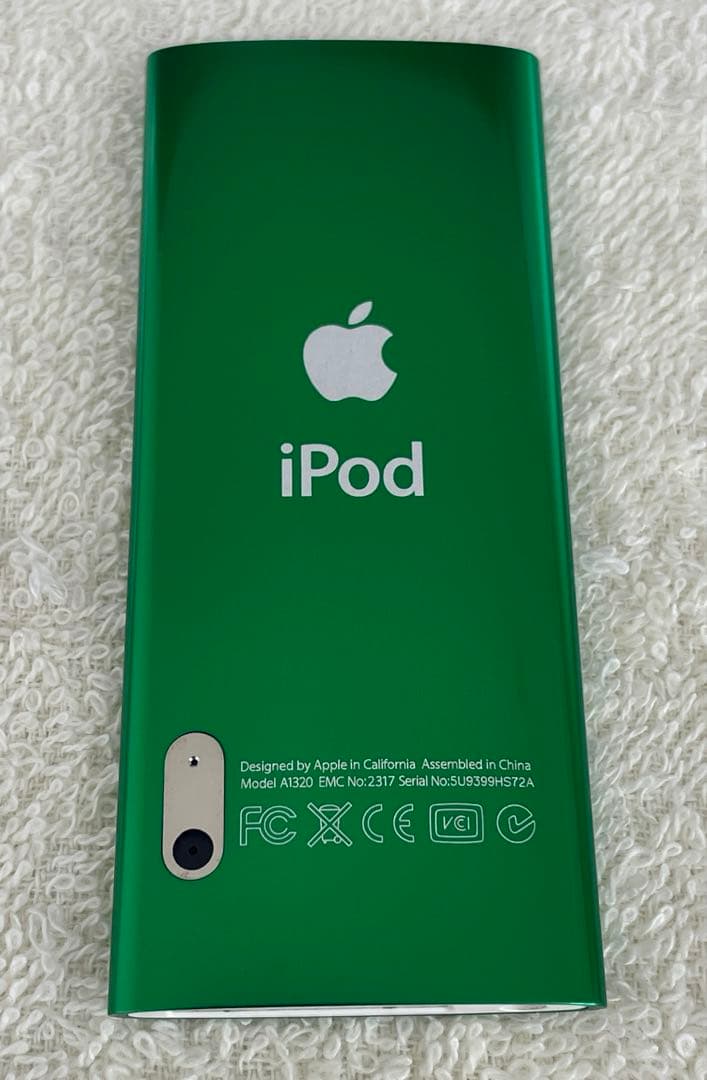 Apple iPod nano 第5世代 8GB MC040J A A1320