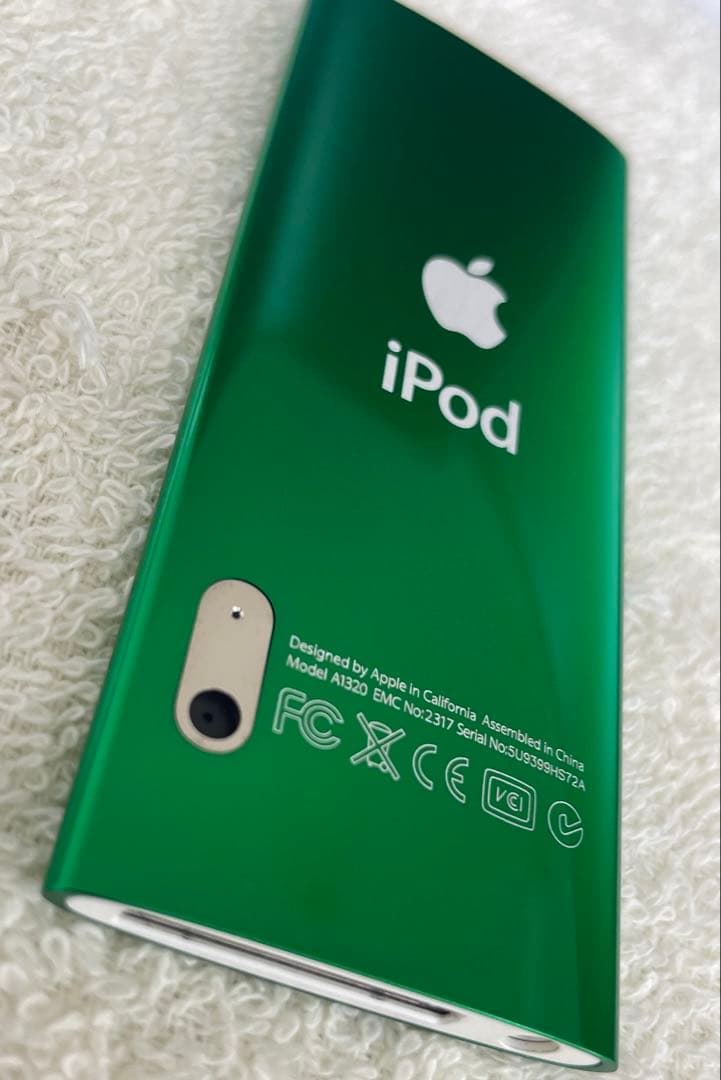 Apple iPod nano 第5世代 8GB MC040J A A1320