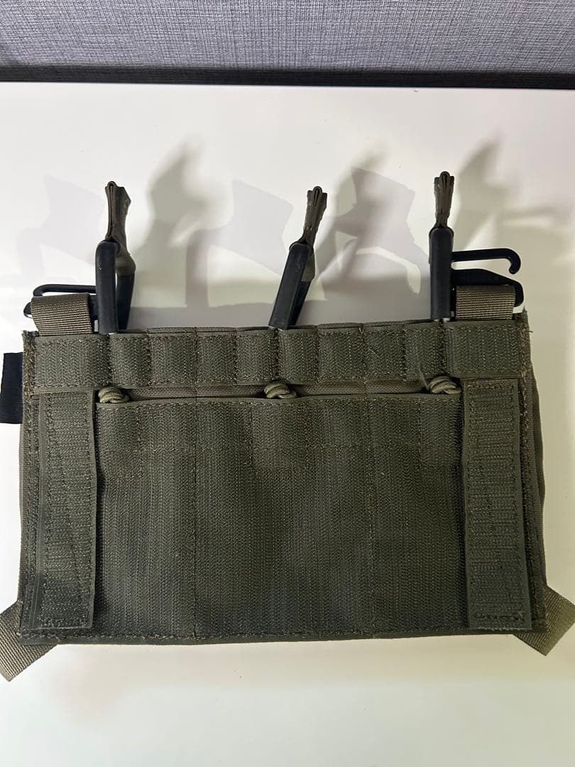 【AGILITE】 トリプルマガジンポーチパネル レンジャーグリーン プラカード