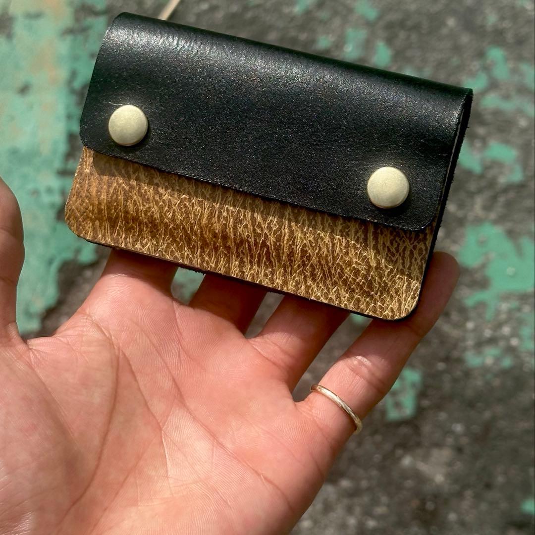 本革 カンガルー トラッカーウォレット風 カードケース