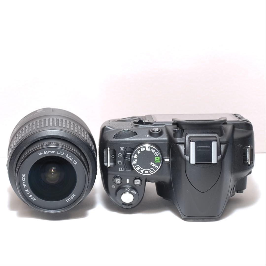 少シャッター数✨Nikon D3100✨シングルレンズ✨軽量モデル✨入門機
