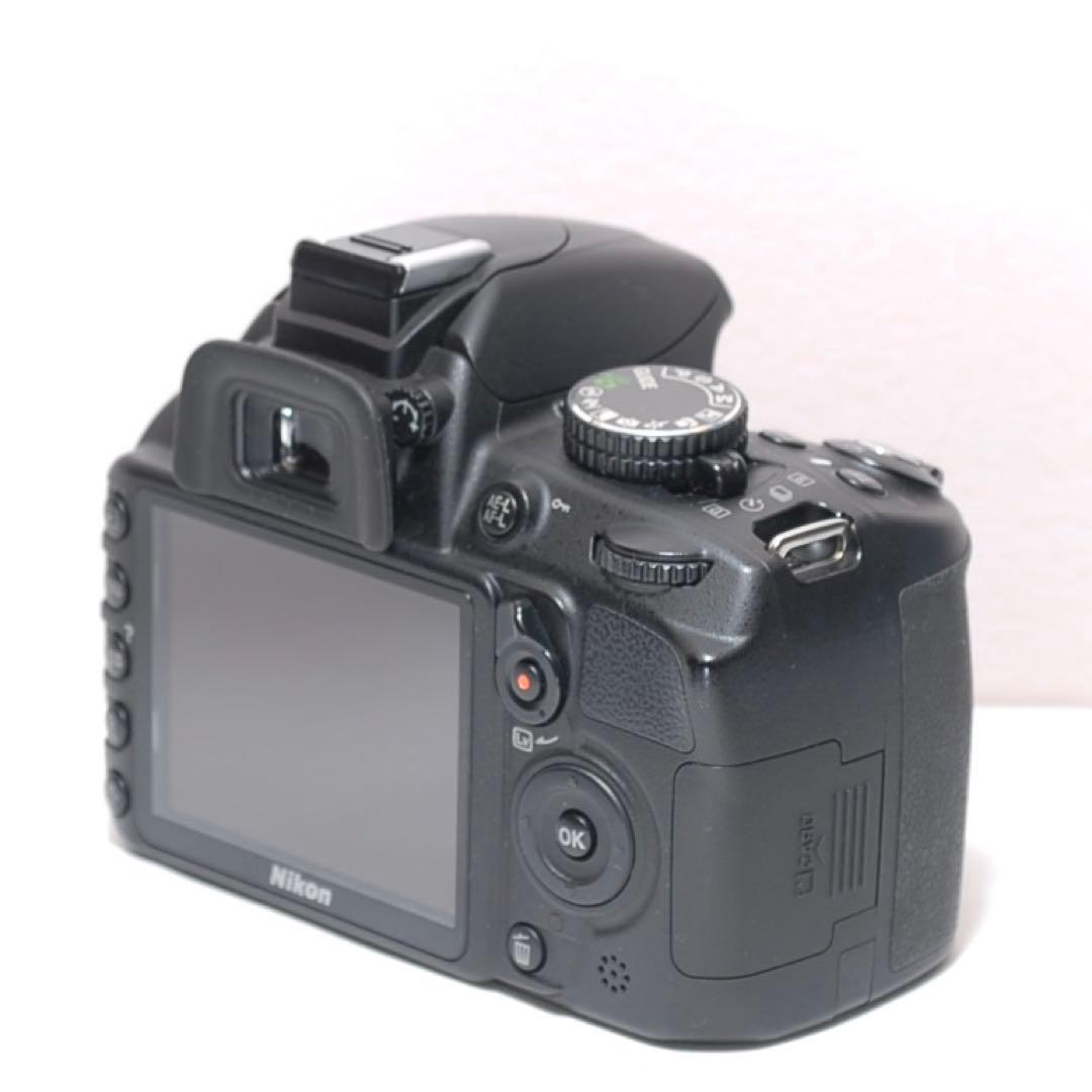 少シャッター数✨Nikon D3100✨シングルレンズ✨軽量モデル✨入門機