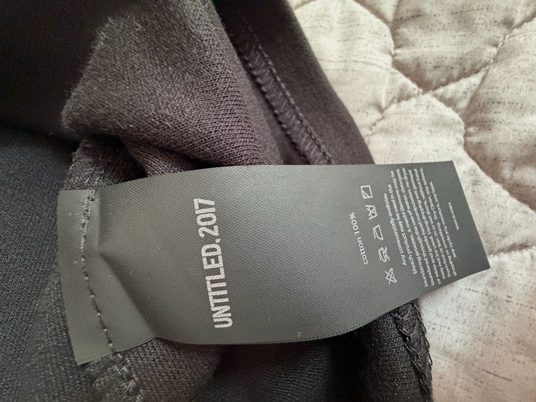 G-DRAGON untitled2017Tシャツ