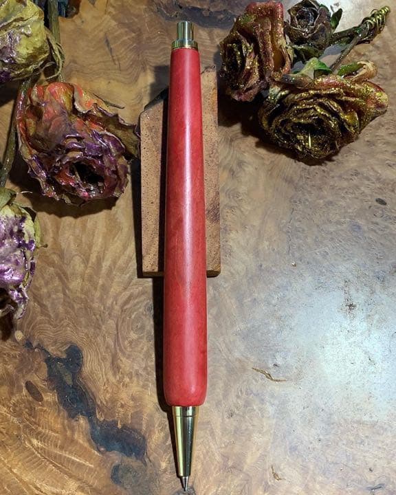 ピンクアイボリーシャープペンシル0.5mm