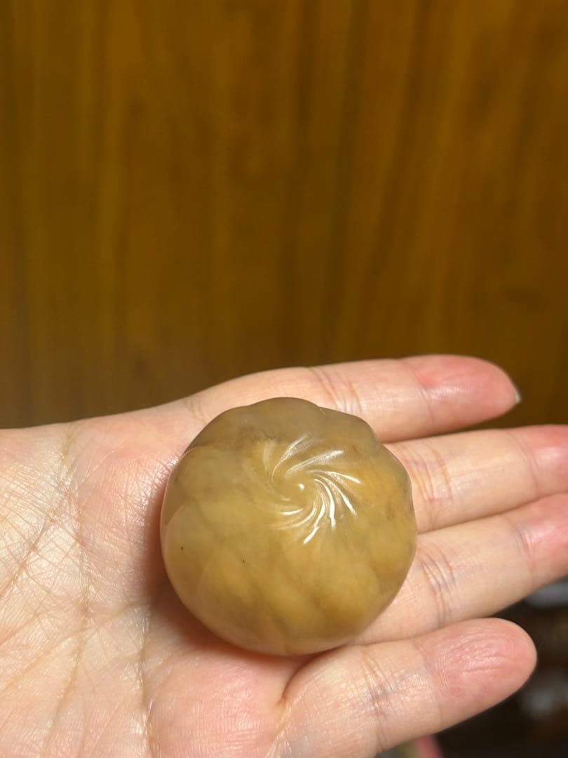 みほ　5月1日までまとめ　天然石　蟹味噌肉まん型　置物など