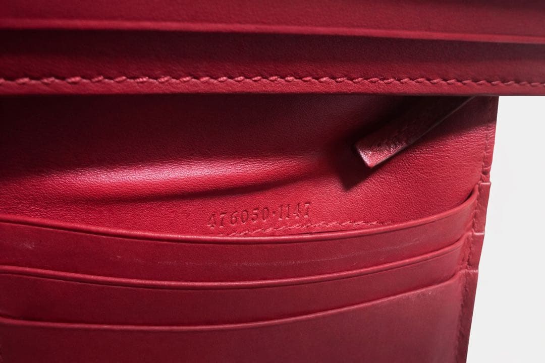 グッチGGキャンバス 二つ折り財布さくらんぼ コンパクトウォレット 476050