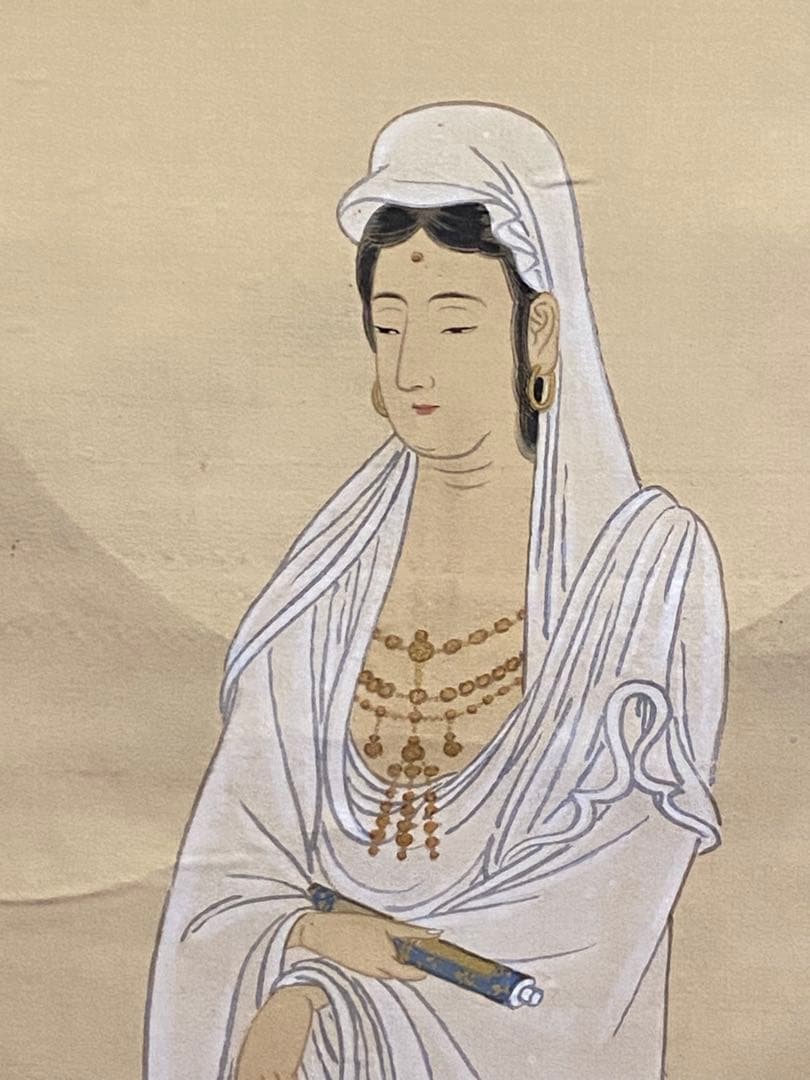 掛け軸　雲上之観音図