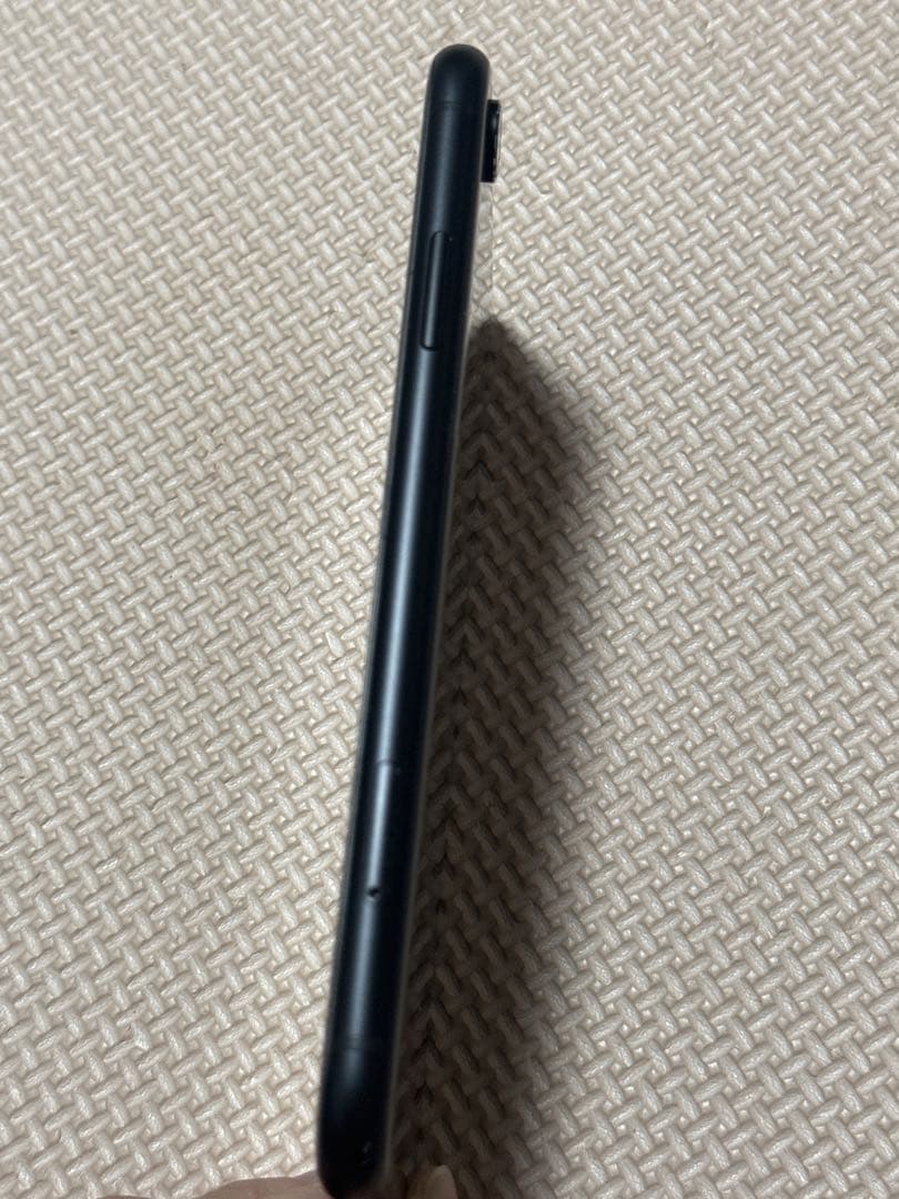 Apple iPhone XR 本体のみ　128GB ブラック　SIMフリー