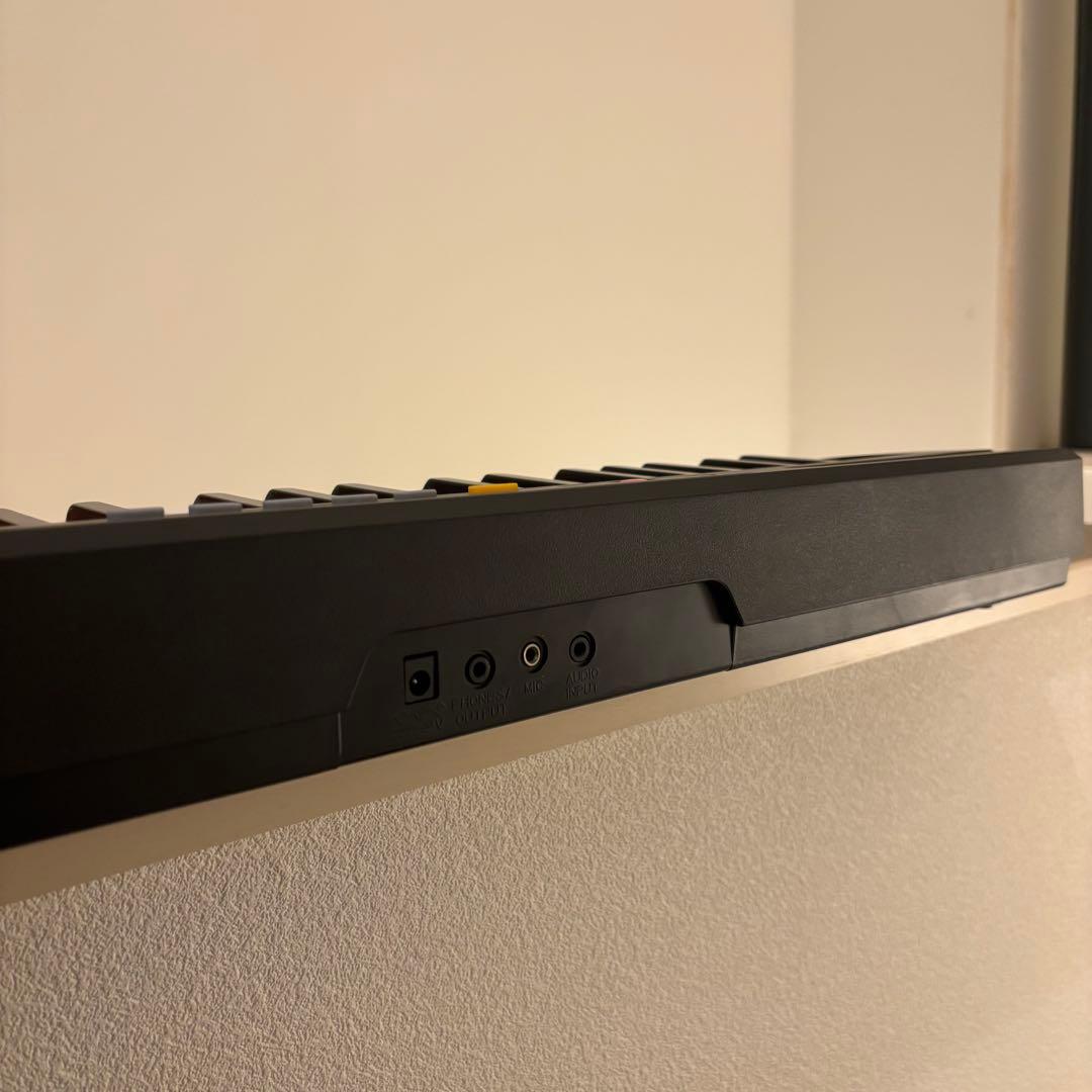 トルテ 電子キーボード 61鍵 譜面台・アダプター・マイク付き