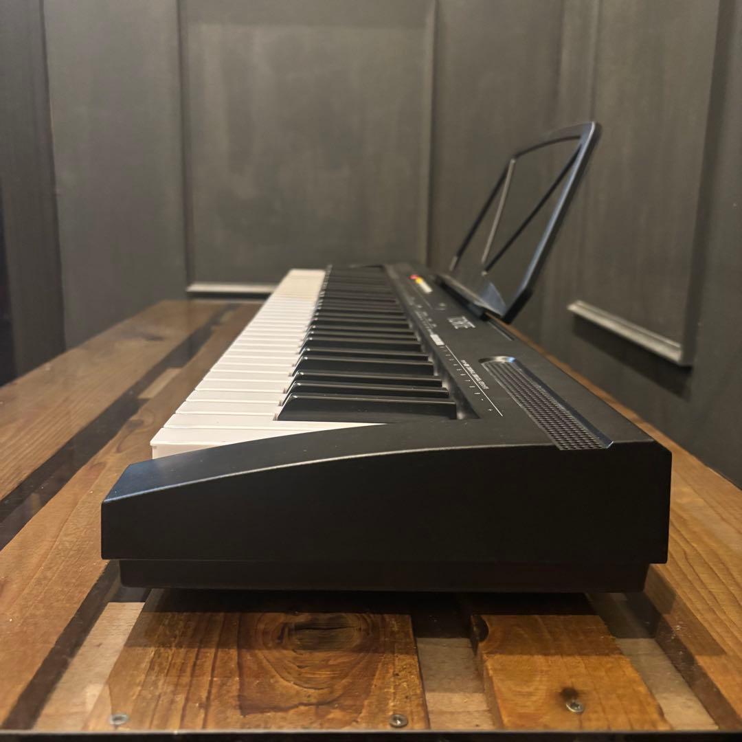 トルテ 電子キーボード 61鍵 譜面台・アダプター・マイク付き