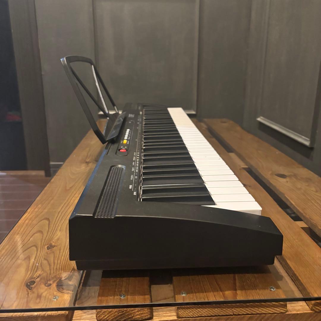 トルテ 電子キーボード 61鍵 譜面台・アダプター・マイク付き