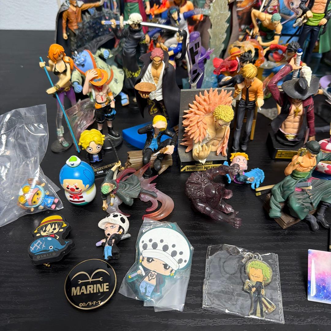 ワンピース フィギュア グッズ　大量まとめ売り約50点 食玩　プライズ　一番くじ