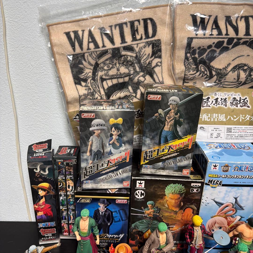 ワンピース フィギュア グッズ　大量まとめ売り約50点 食玩　プライズ　一番くじ