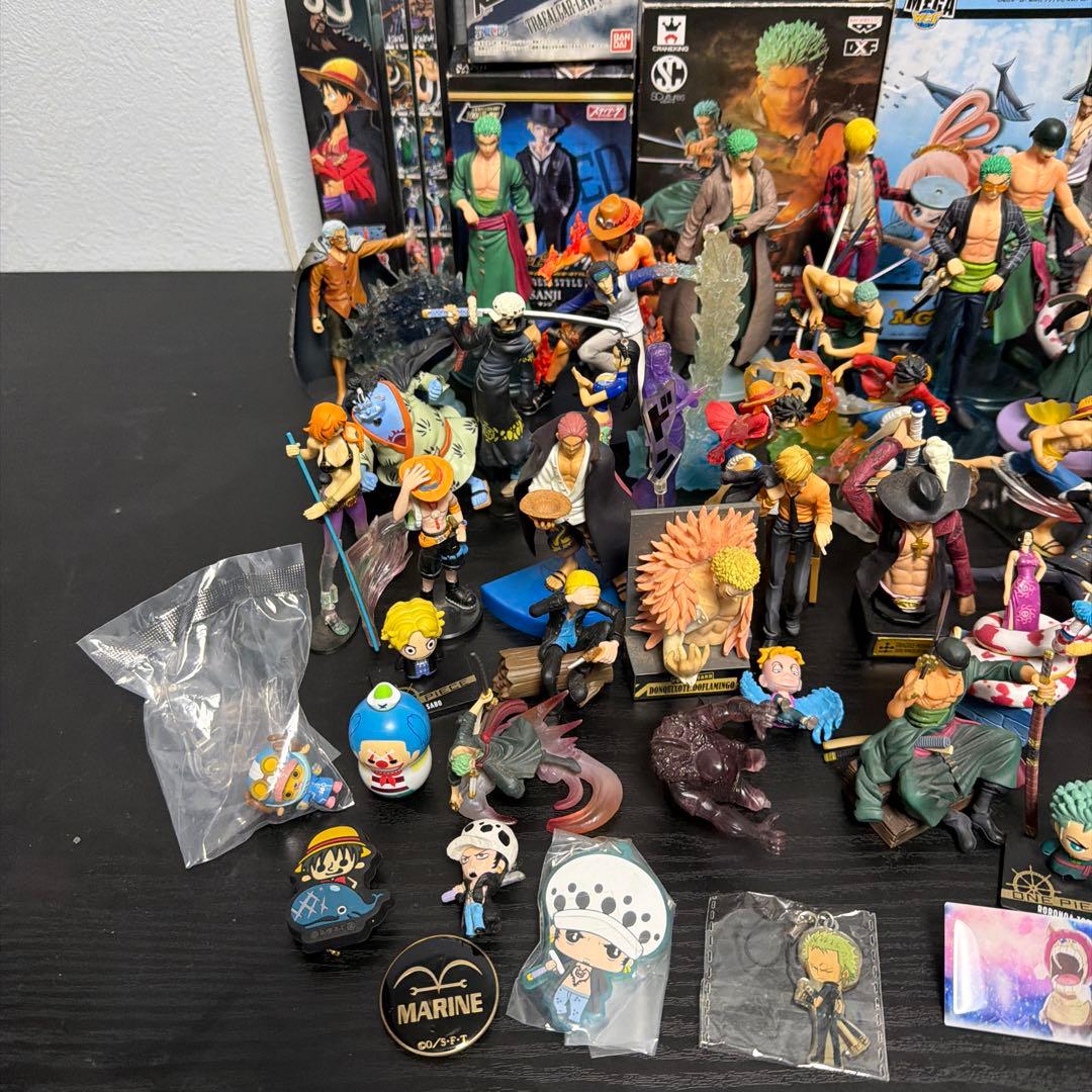 ワンピース フィギュア グッズ　大量まとめ売り約50点 食玩　プライズ　一番くじ