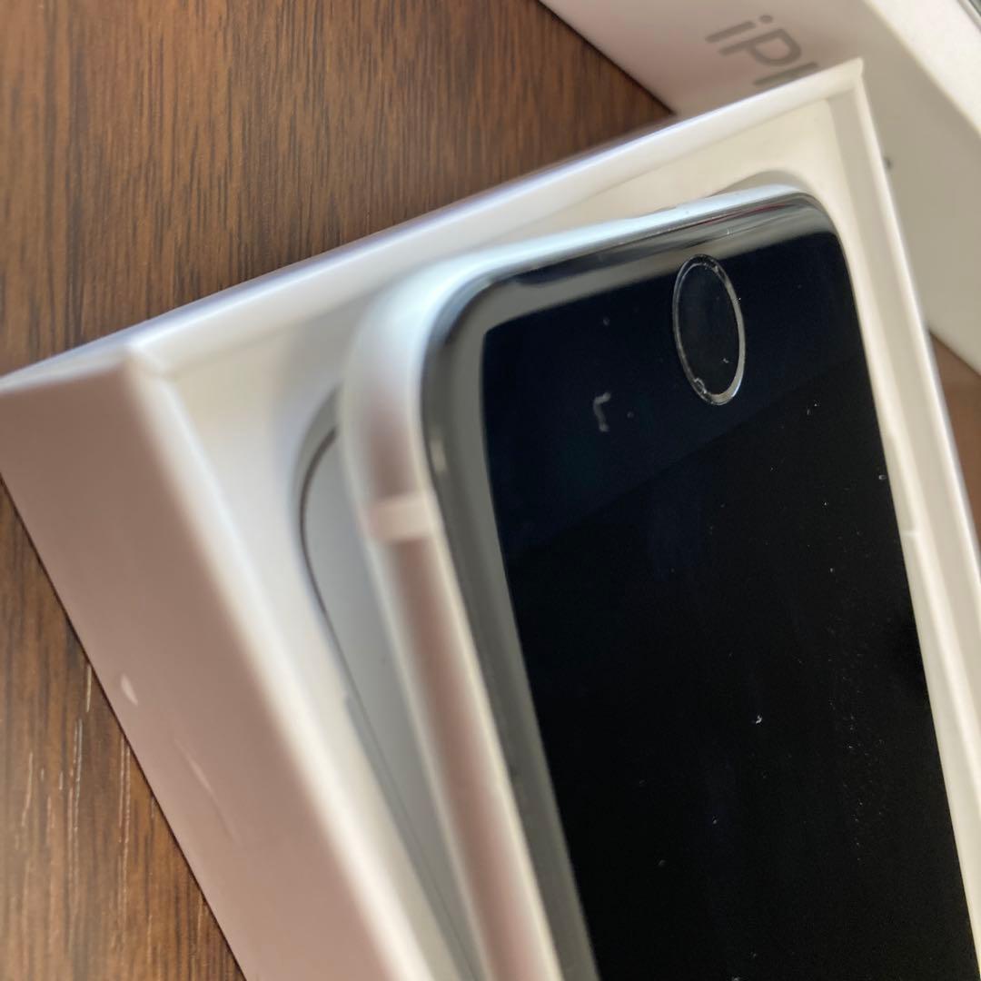 iphoneSE2 64GBホワイト バッテリー79