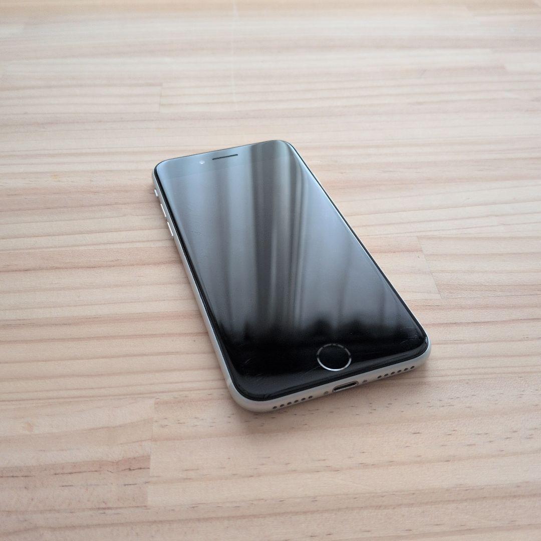 Apple iPhone SE (第2世代) 64GB ホワイト