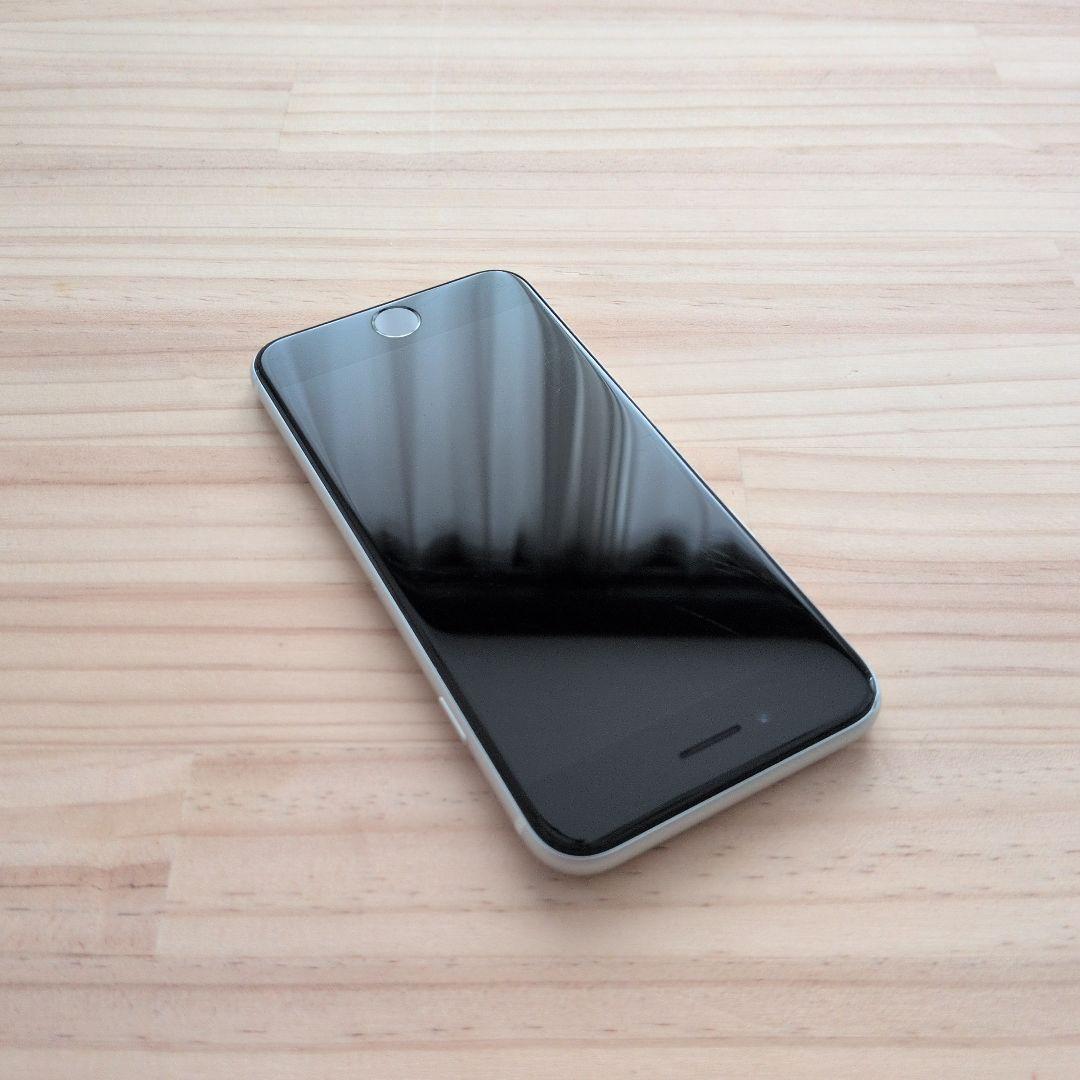 Apple iPhone SE (第2世代) 64GB ホワイト