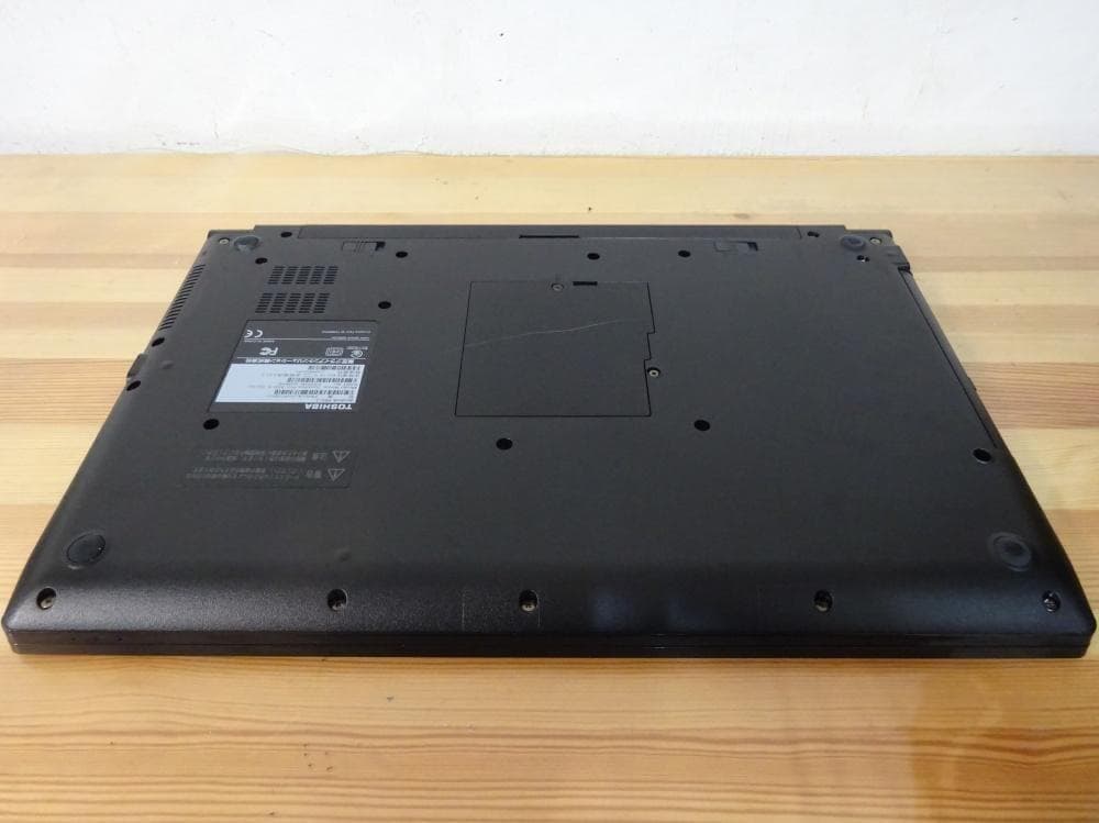 東芝 ノートパソコン dynabook EZ35/LB/中古特価良品