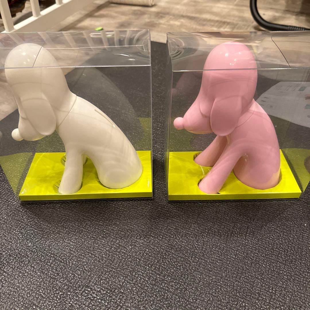 奈良美智 「あおもり犬」貯金箱 白 ピンク