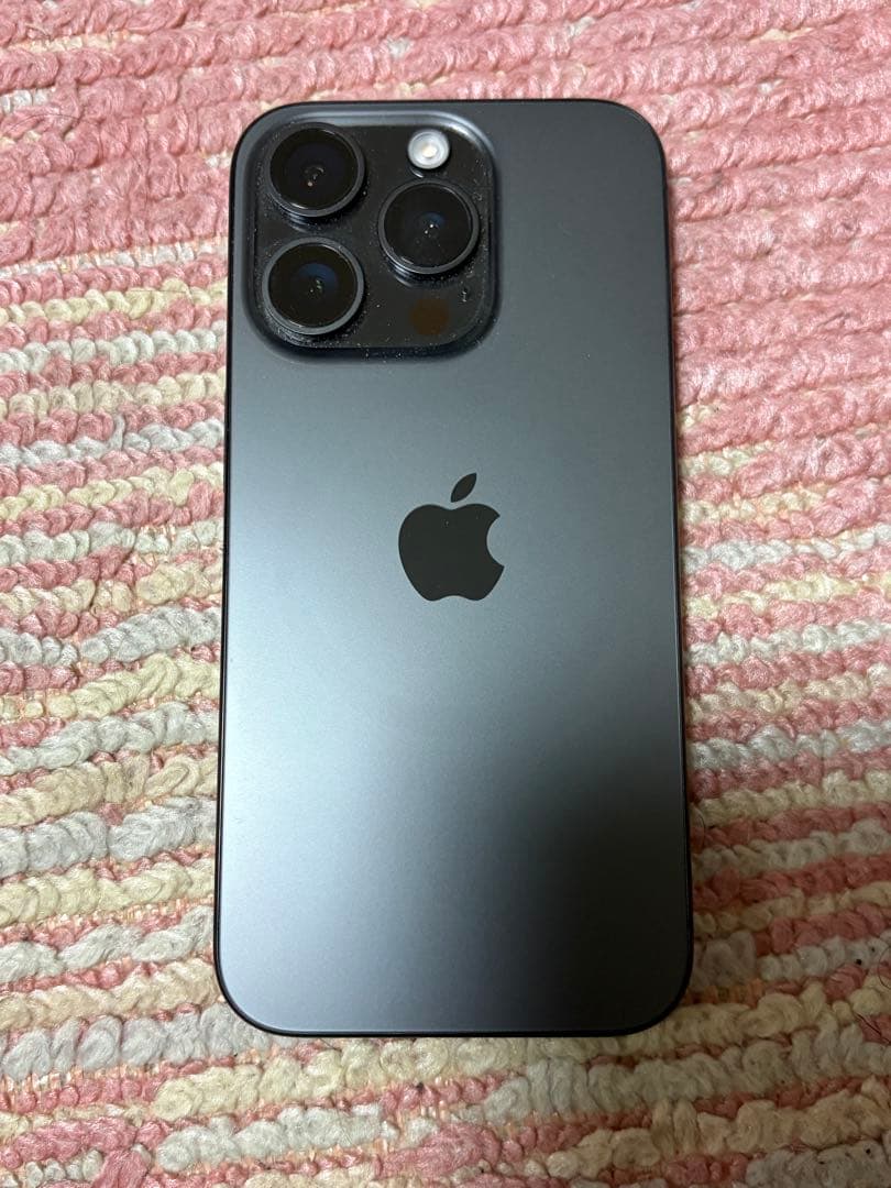 iPhone15PRO 128G本体 + 充電ケーブル　ケースおまけ付き
