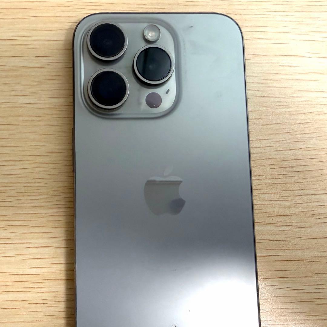 Apple iPhone 15 Pro グラファイト