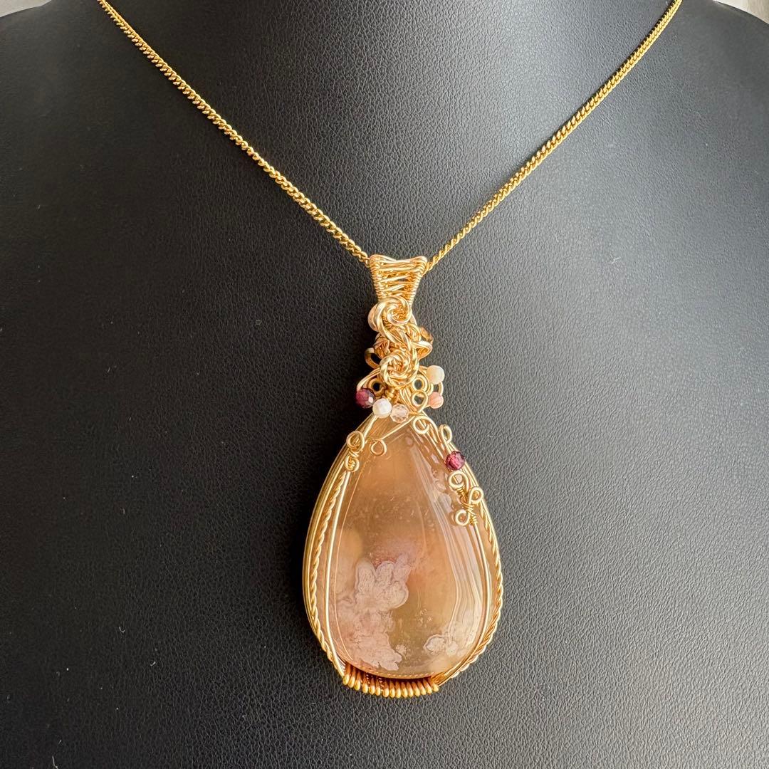 桜めのう チェリーブロッサムアゲート ペンダントトップ ワイヤーアート