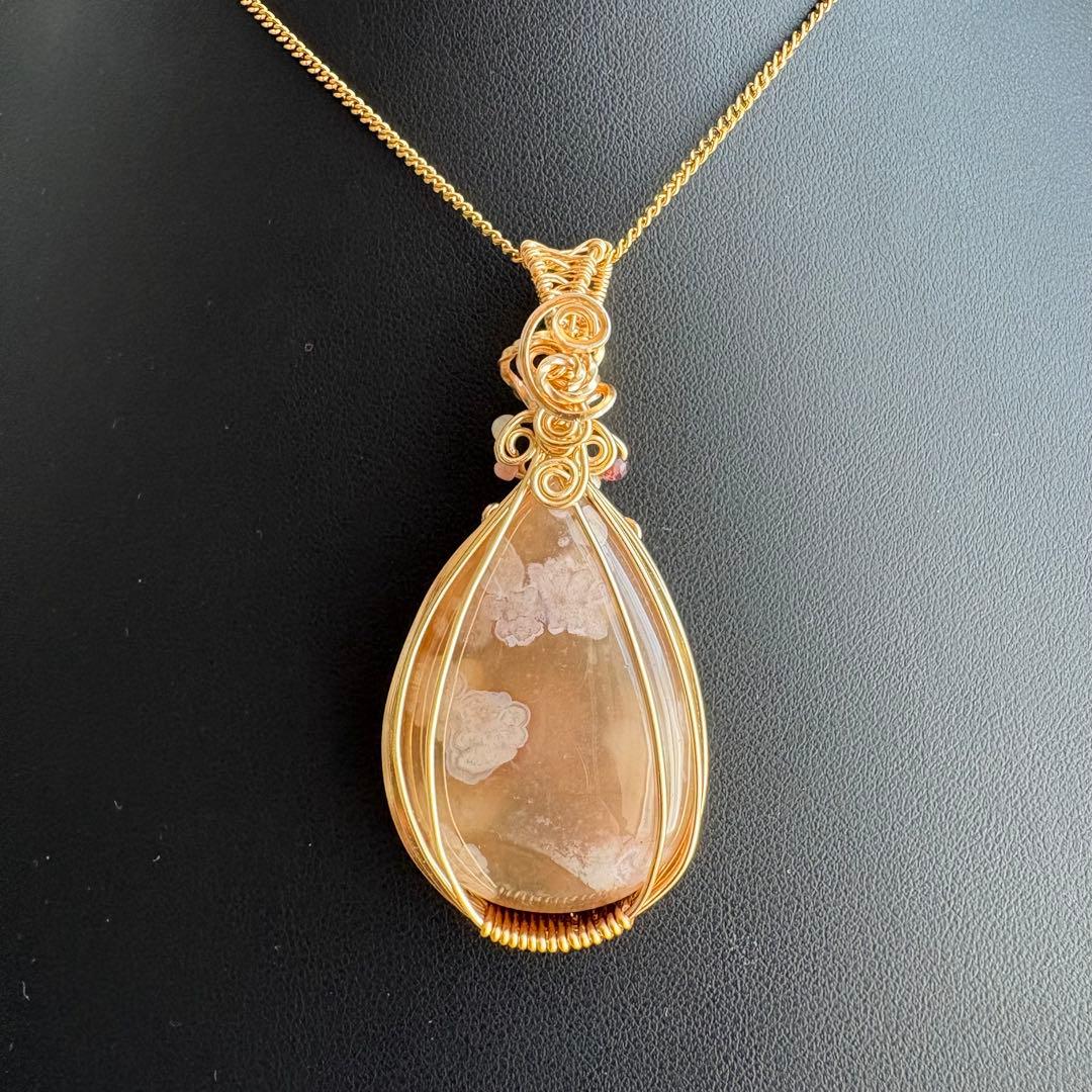 桜めのう チェリーブロッサムアゲート ペンダントトップ ワイヤーアート